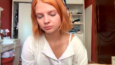 KrystenLohr live cam on Cam4
