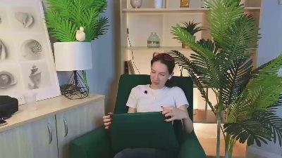 KrystinMoynihan webcam