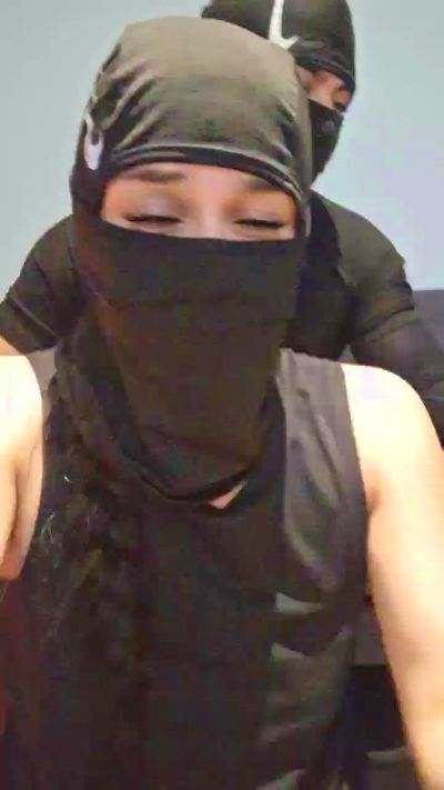 Kyd2004 live cam on Cam4