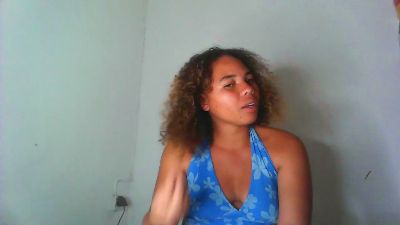 Kyjirah live cam on Cam4