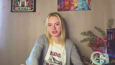 KyleEader live cam on Cam4