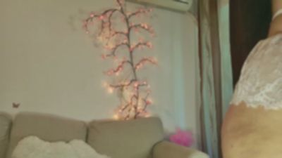 KylieElise_ live cam on Cam4