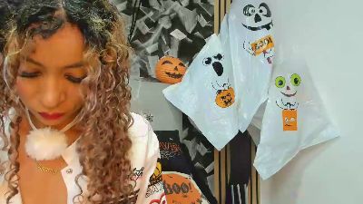 Kylie_Jen live cam on Cam4