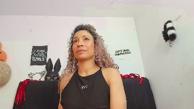 Kylie_Jen live cam on Cam4