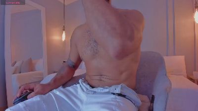 KylliamLevis live cam on Cam4