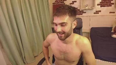 KyloEast live cam on Cam4