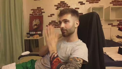KyloEast live cam on Cam4
