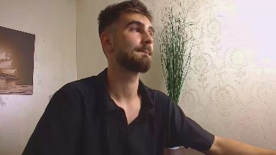 KyloEast live cam on Cam4