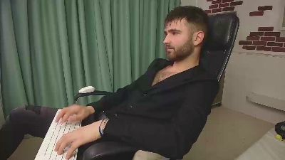 KyloEast live cam on Cam4