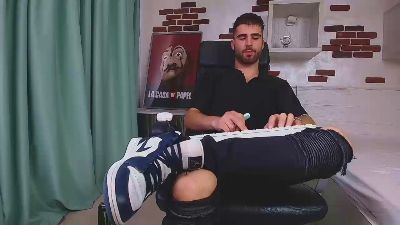KyloEast live cam on Cam4