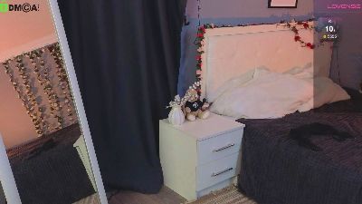 KynleeArmitage live cam on Cam4