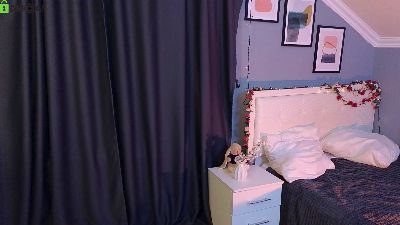 KynleeArmitage live cam on Cam4