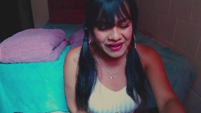 Kyomy33 live cam on Cam4