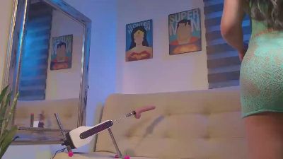 KyraMoore live cam on Cam4