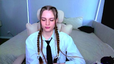 KyraNesbitt live cam on Cam4