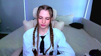 KyraNesbitt live cam on Cam4