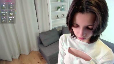 KyungHeartz live cam on Cam4