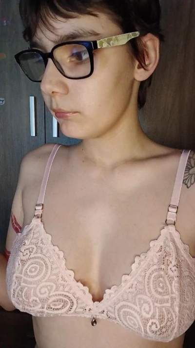 L0ve_L0ve live cam on Cam4