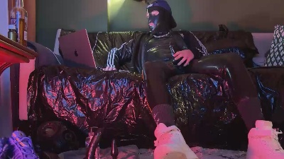 L8xrubbr live cam on Cam4