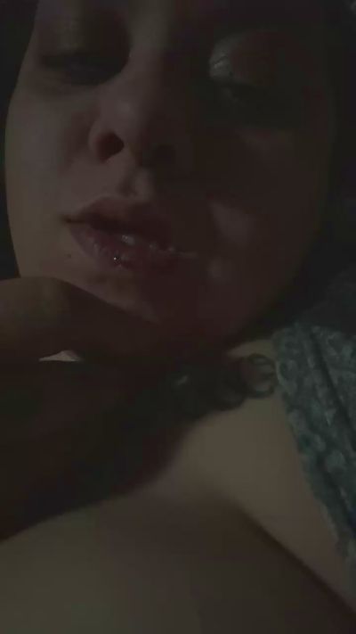 LADEAPORCA95 live cam on Cam4