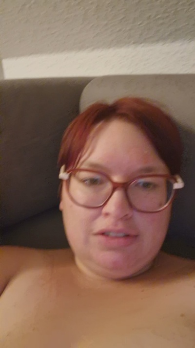 LADYMOONJA live webcam show