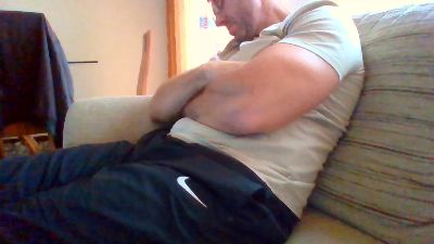 LEAO_HOT_TESUDO live cam on Cam4