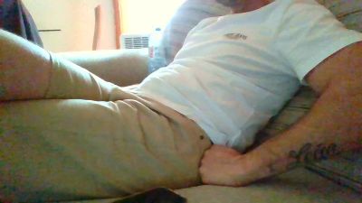 LEAO_HOT_TESUDO live cam on Cam4