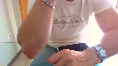 LEAO_HOT_TESUDO live cam on Cam4