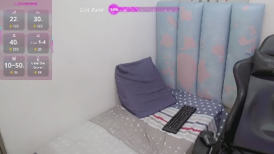 LIAM_PLAYY_ live cam on Cam4