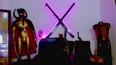 LILITHMADAME live cam on Cam4