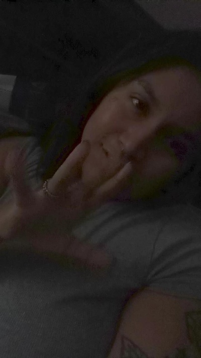 LIL_DARLING0 webcam