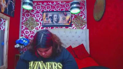 LISSABROWNS live cam on Cam4