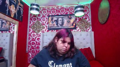LISSABROWNS live cam on Cam4