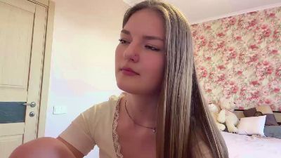 LIZA_SUPER live cam on Cam4
