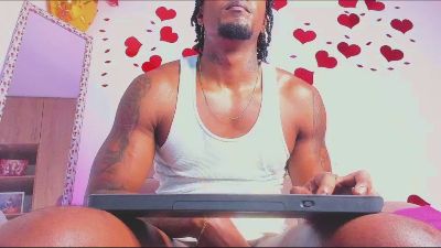 LOGANDRAKEX live cam on Cam4