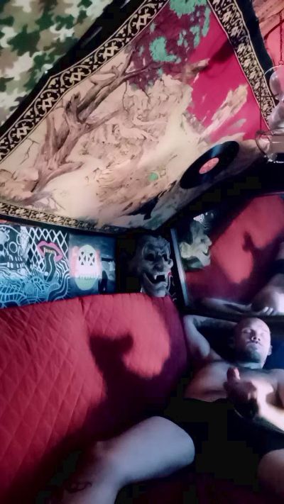 LOOKtooTIMES live cam on Cam4