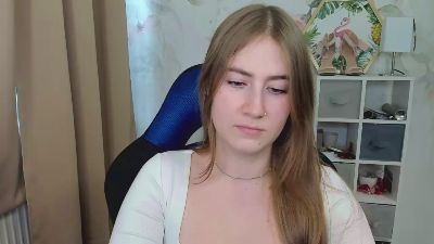 LOVE_xMegan live cam on Cam4