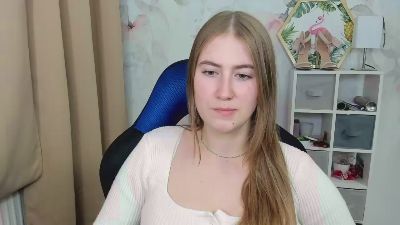LOVE_xMegan live cam on Cam4