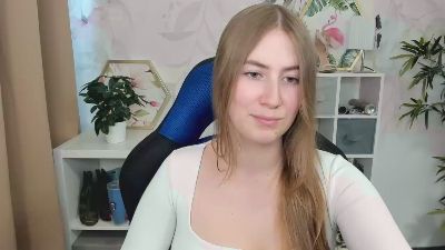 LOVE_xMegan live cam on Cam4