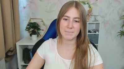 LOVE_xMegan live cam on Cam4