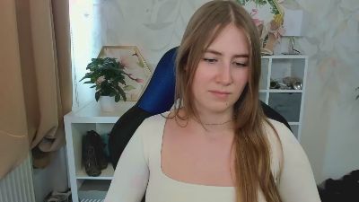 LOVE_xMegan live cam on Cam4