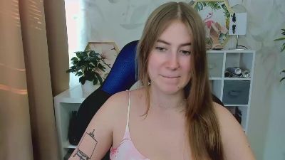 LOVE_xMegan live cam on Cam4