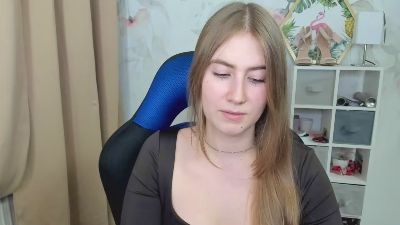 LOVE_xMegan live cam on Cam4
