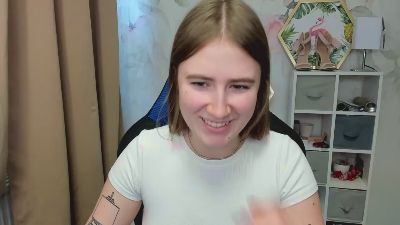 LOVE_xMegan live cam on Cam4