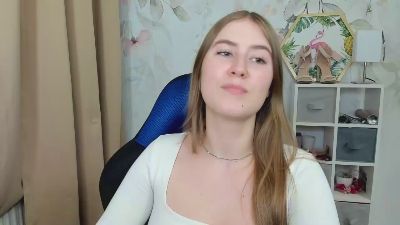 LOVE_xMegan live cam on Cam4