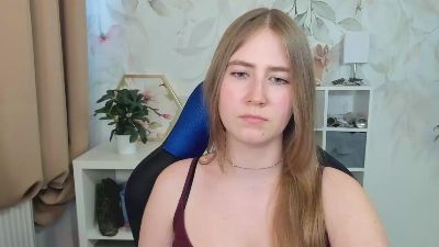 LOVE_xMegan live cam on Cam4