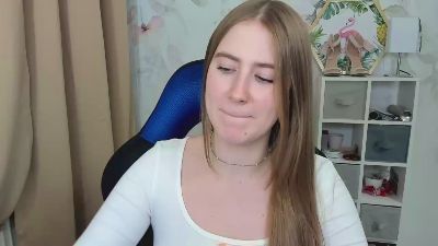 LOVE_xMegan live cam on Cam4