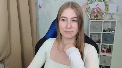 LOVE_xMegan live cam on Cam4