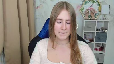 LOVE_xMegan live cam on Cam4
