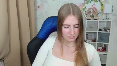 LOVE_xMegan live cam on Cam4